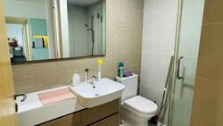The Lakefront Residences (D22), Condominium #556687461